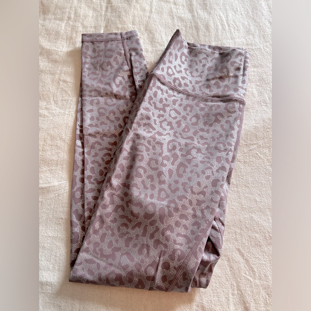 💜ZYIA Active Lilac Leopard Print Supreme High Rise Legging Size 8-10